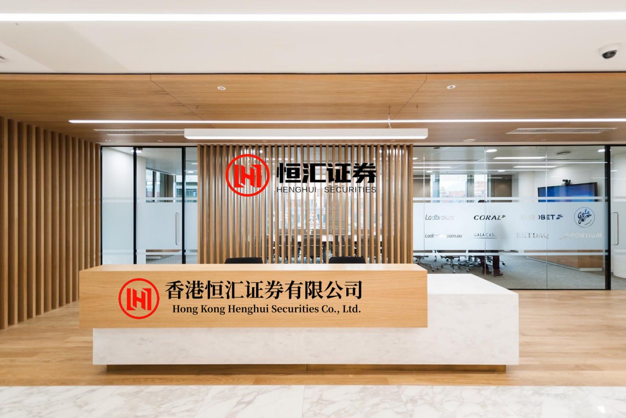 鸿运配资 中邮保险山东分公司创新开展地铁金融宣教活动——“金号角”专列驶入济南地铁2号线